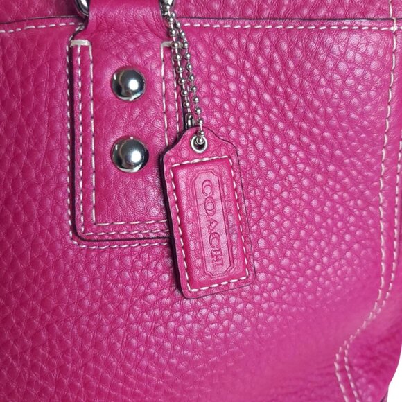 Coach Hamptons turnlock Satchel in hot pink - Picture 5 of 12
